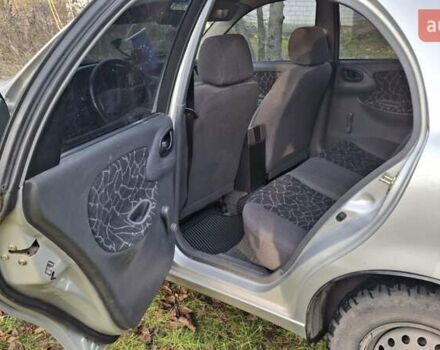 Сірий Деу Ланос, об'ємом двигуна 1.5 л та пробігом 133 тис. км за 3000 $, фото 1 на Automoto.ua