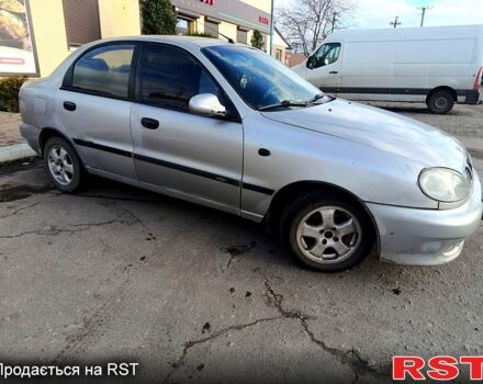 Серый Дэу Ланос, объемом двигателя 1.6 л и пробегом 340 тыс. км за 2000 $, фото 3 на Automoto.ua