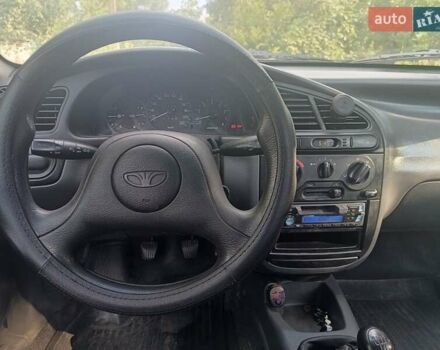Сірий Деу Ланос, об'ємом двигуна 1.5 л та пробігом 317 тис. км за 2400 $, фото 4 на Automoto.ua