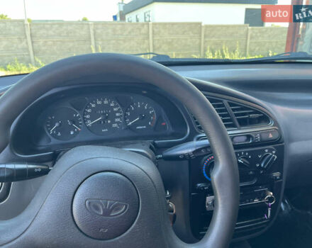 Серый Дэу Ланос, объемом двигателя 1.5 л и пробегом 300 тыс. км за 1600 $, фото 4 на Automoto.ua