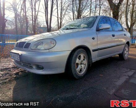 Серый Дэу Ланос, объемом двигателя 1.6 л и пробегом 340 тыс. км за 2000 $, фото 4 на Automoto.ua