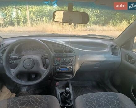 Сірий Деу Ланос, об'ємом двигуна 1.5 л та пробігом 317 тис. км за 2400 $, фото 6 на Automoto.ua