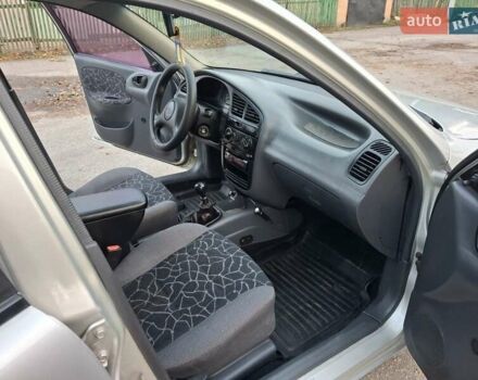 Сірий Деу Ланос, об'ємом двигуна 1.5 л та пробігом 227 тис. км за 2850 $, фото 43 на Automoto.ua