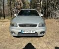 Сірий Деу Ланос, об'ємом двигуна 2 л та пробігом 175 тис. км за 2000 $, фото 1 на Automoto.ua