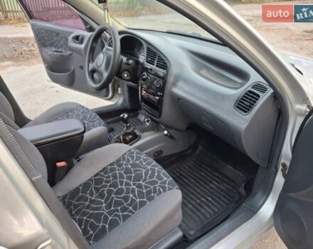 Сірий Деу Ланос, об'ємом двигуна 1.5 л та пробігом 227 тис. км за 2850 $, фото 26 на Automoto.ua