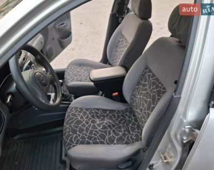 Сірий Деу Ланос, об'ємом двигуна 1.5 л та пробігом 227 тис. км за 2850 $, фото 24 на Automoto.ua