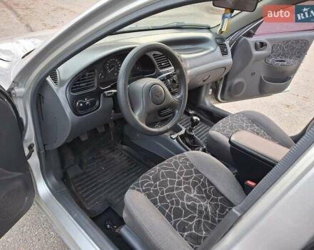 Сірий Деу Ланос, об'ємом двигуна 1.5 л та пробігом 227 тис. км за 2850 $, фото 23 на Automoto.ua