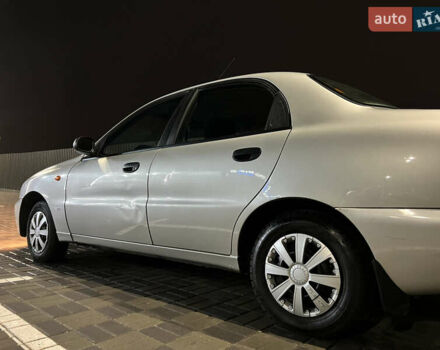 Серый Дэу Ланос, объемом двигателя 1.5 л и пробегом 270 тыс. км за 2200 $, фото 3 на Automoto.ua