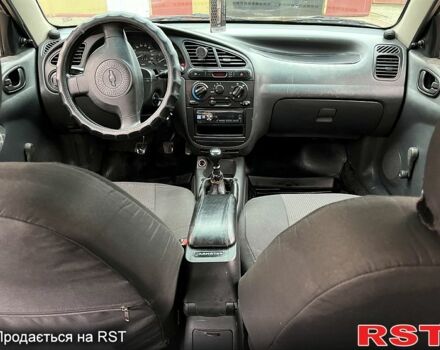 Сірий Деу Ланос, об'ємом двигуна 1.5 л та пробігом 281 тис. км за 2000 $, фото 10 на Automoto.ua