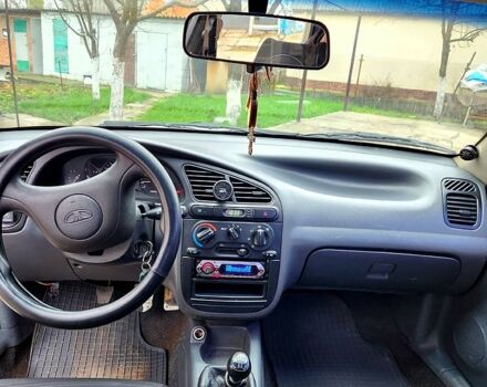 Серый Дэу Ланос, объемом двигателя 1.5 л и пробегом 320 тыс. км за 2500 $, фото 6 на Automoto.ua