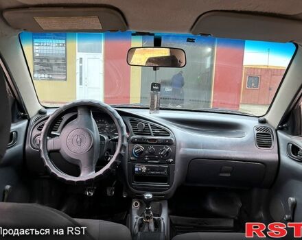 Сірий Деу Ланос, об'ємом двигуна 1.5 л та пробігом 281 тис. км за 2000 $, фото 9 на Automoto.ua