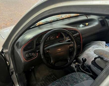 Дэу Ланос 2003 в Харькове на Automoto.ua Серый Дэу Ланос, объемом двигателя 1.5 л и пробегом 190 тыс. км за 1490 $, фото 5 на Automoto.ua