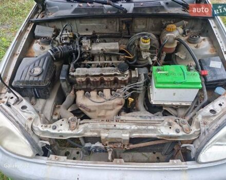 Сірий Деу Ланос, об'ємом двигуна 1.5 л та пробігом 290 тис. км за 500 $, фото 3 на Automoto.ua