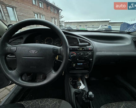 Сірий Деу Ланос, об'ємом двигуна 1.6 л та пробігом 195 тис. км за 2100 $, фото 10 на Automoto.ua