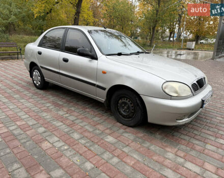 Деу Ланос 2004 у Ладижин на Automoto.ua Сірий Деу Ланос, об'ємом двигуна 1.5 л та пробігом 204 тис. км за 1850 $, фото 3 на Automoto.ua