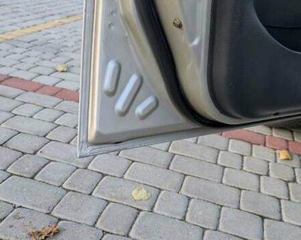 Деу Ланос 2004 у Старокостянтинів на Automoto.ua Сірий Деу Ланос, об'ємом двигуна 1.5 л та пробігом 183 тис. км за 2100 $, фото 8 на Automoto.ua