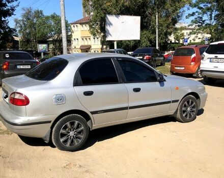 Серый Дэу Ланос, объемом двигателя 1.5 л и пробегом 210 тыс. км за 2600 $, фото 1 на Automoto.ua