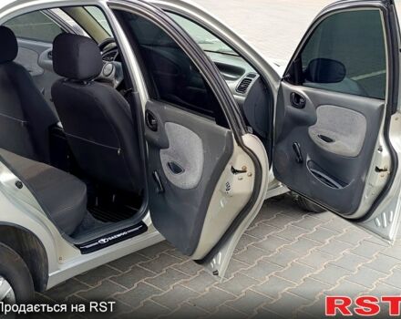 Сірий Деу Ланос, об'ємом двигуна 1.5 л та пробігом 266 тис. км за 1650 $, фото 8 на Automoto.ua