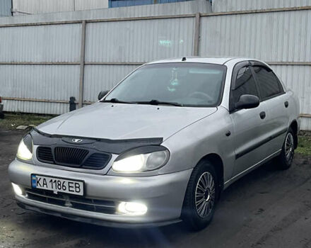 Серый Дэу Ланос, объемом двигателя 1.5 л и пробегом 250 тыс. км за 2300 $, фото 1 на Automoto.ua