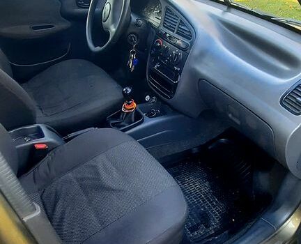 Серый Дэу Ланос, объемом двигателя 1.5 л и пробегом 199 тыс. км за 2500 $, фото 5 на Automoto.ua