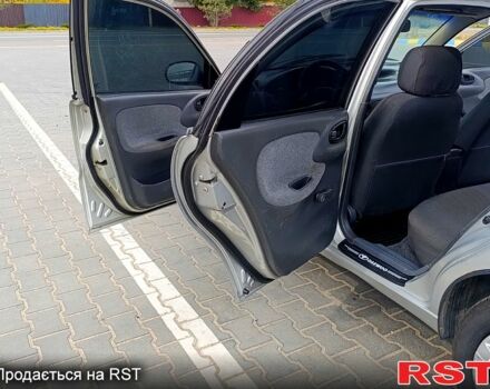 Сірий Деу Ланос, об'ємом двигуна 1.5 л та пробігом 266 тис. км за 1650 $, фото 7 на Automoto.ua