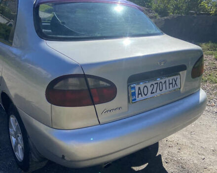 Дэу Ланос 2004 в Хусте на Automoto.ua Серый Дэу Ланос, объемом двигателя 1.5 л и пробегом 143 тыс. км за 1800 $, фото 3 на Automoto.ua