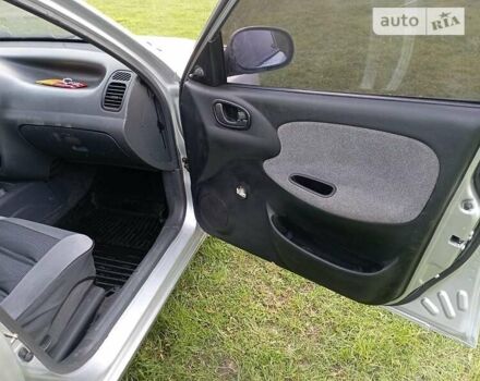 Серый Дэу Ланос, объемом двигателя 1.5 л и пробегом 214 тыс. км за 2200 $, фото 6 на Automoto.ua