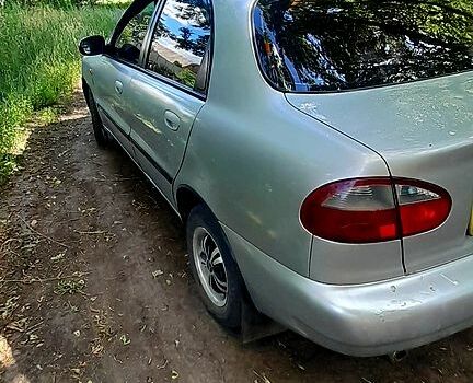 Сірий Деу Ланос, об'ємом двигуна 1.5 л та пробігом 204 тис. км за 2150 $, фото 2 на Automoto.ua