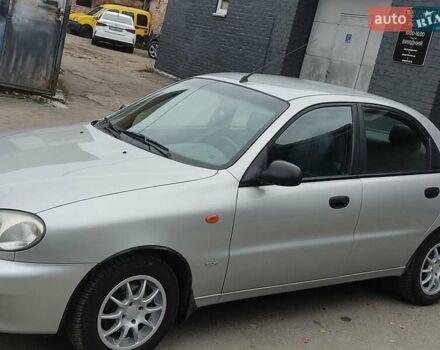 Серый Дэу Ланос, объемом двигателя 1.6 л и пробегом 280 тыс. км за 2700 $, фото 1 на Automoto.ua