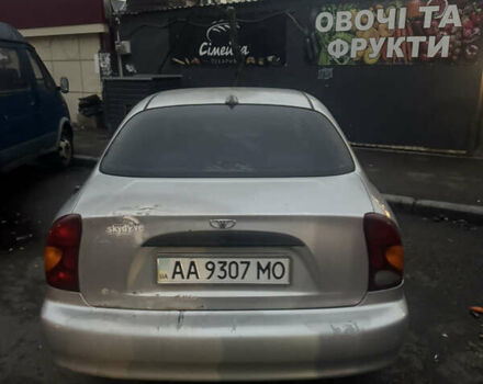 Сірий Деу Ланос, об'ємом двигуна 1.5 л та пробігом 190 тис. км за 1350 $, фото 4 на Automoto.ua