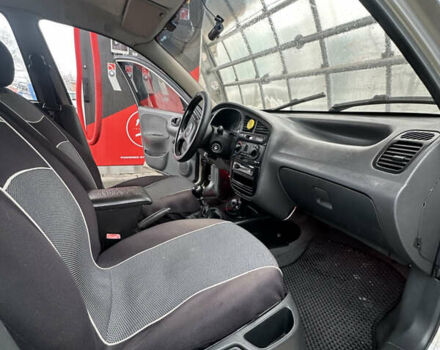 Сірий Деу Ланос, об'ємом двигуна 1.5 л та пробігом 200 тис. км за 2000 $, фото 14 на Automoto.ua