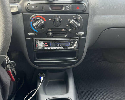 Сірий Деу Ланос, об'ємом двигуна 1.5 л та пробігом 110 тис. км за 1650 $, фото 22 на Automoto.ua