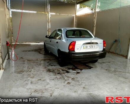 Серый Дэу Ланос, объемом двигателя 1.5 л и пробегом 230 тыс. км за 1050 $, фото 1 на Automoto.ua