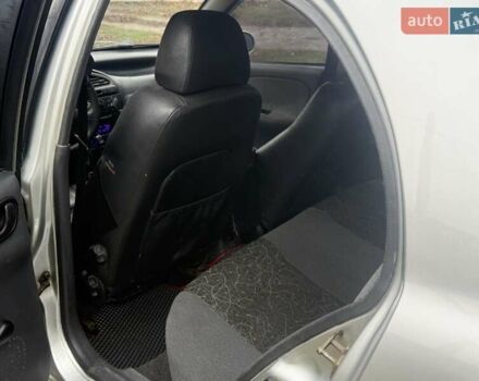 Сірий Деу Ланос, об'ємом двигуна 1.5 л та пробігом 180 тис. км за 1750 $, фото 7 на Automoto.ua