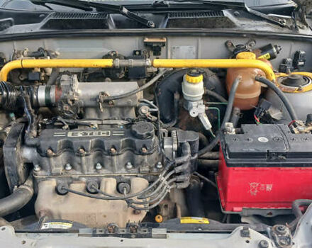 Сірий Деу Ланос, об'ємом двигуна 1.5 л та пробігом 335 тис. км за 2400 $, фото 9 на Automoto.ua