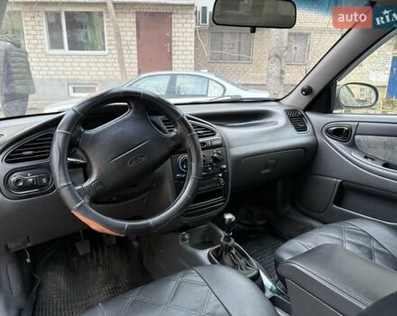 Серый Дэу Ланос, объемом двигателя 1.5 л и пробегом 170 тыс. км за 3200 $, фото 4 на Automoto.ua