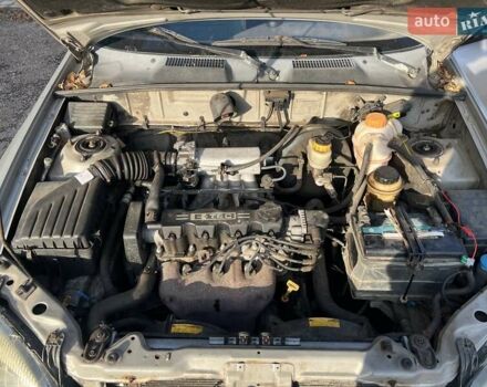 Сірий Деу Ланос, об'ємом двигуна 1.5 л та пробігом 240 тис. км за 2300 $, фото 8 на Automoto.ua
