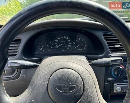 Серый Дэу Ланос, объемом двигателя 1.5 л и пробегом 458 тыс. км за 1700 $, фото 5 на Automoto.ua