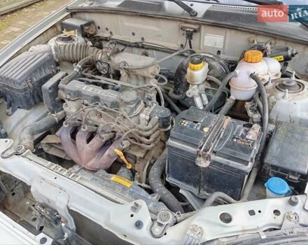 Сірий Деу Ланос, об'ємом двигуна 1.5 л та пробігом 150 тис. км за 1700 $, фото 8 на Automoto.ua