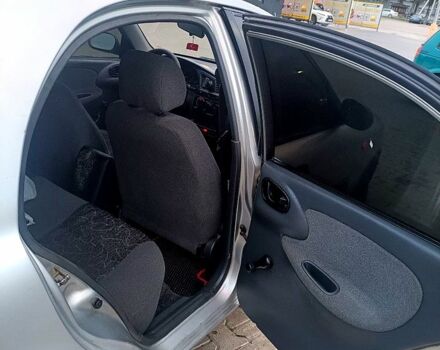 Дэу Ланос 2005 в Черновцах на Automoto.ua Серый Дэу Ланос, объемом двигателя 1.3 л и пробегом 333 тыс. км за 1999 $, фото 2 на Automoto.ua