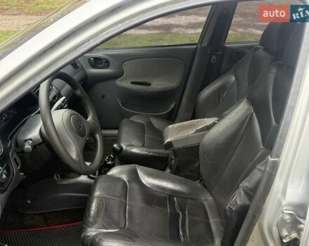 Сірий Деу Ланос, об'ємом двигуна 1.5 л та пробігом 180 тис. км за 1750 $, фото 5 на Automoto.ua