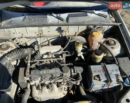 Сірий Деу Ланос, об'ємом двигуна 1.5 л та пробігом 132 тис. км за 2100 $, фото 16 на Automoto.ua