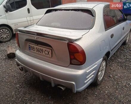 Серый Дэу Ланос, объемом двигателя 1.6 л и пробегом 175 тыс. км за 2700 $, фото 3 на Automoto.ua