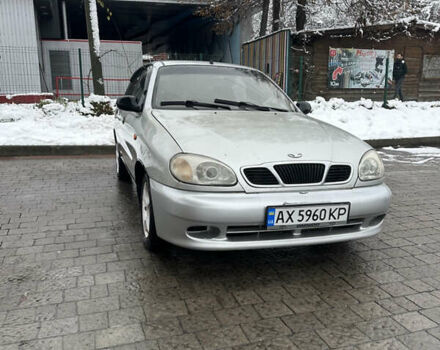 Сірий Деу Ланос, об'ємом двигуна 1.5 л та пробігом 200 тис. км за 2000 $, фото 1 на Automoto.ua