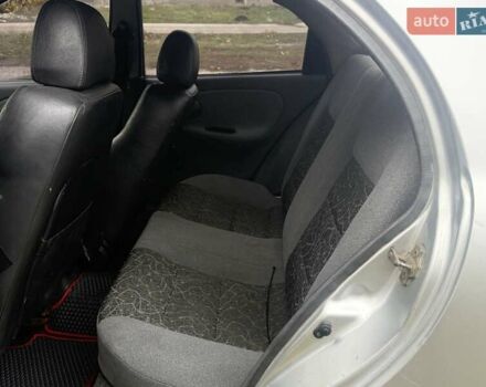 Сірий Деу Ланос, об'ємом двигуна 1.5 л та пробігом 180 тис. км за 1750 $, фото 8 на Automoto.ua