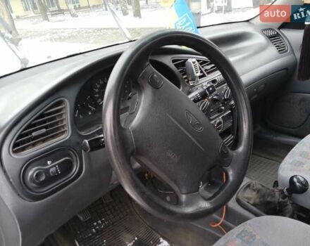 Серый Дэу Ланос, объемом двигателя 1.5 л и пробегом 170 тыс. км за 3000 $, фото 5 на Automoto.ua