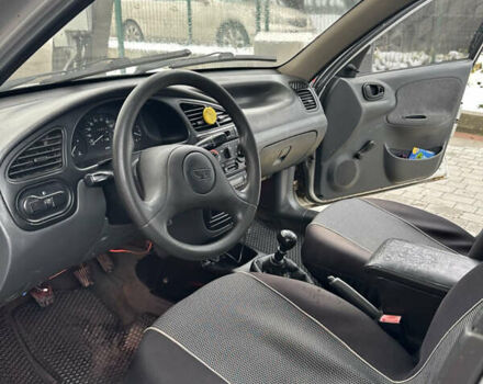 Сірий Деу Ланос, об'ємом двигуна 1.5 л та пробігом 200 тис. км за 2000 $, фото 17 на Automoto.ua