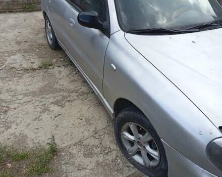 Сірий Деу Ланос, об'ємом двигуна 1.5 л та пробігом 220 тис. км за 750 $, фото 1 на Automoto.ua