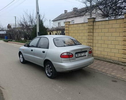 Серый Дэу Ланос, объемом двигателя 1.5 л и пробегом 270 тыс. км за 2000 $, фото 3 на Automoto.ua