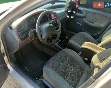 Сірий Деу Ланос, об'ємом двигуна 1.5 л та пробігом 300 тис. км за 1750 $, фото 3 на Automoto.ua